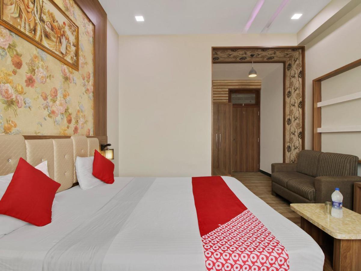Oyo 79434 Hotel Green Villa ناغبور المظهر الخارجي الصورة